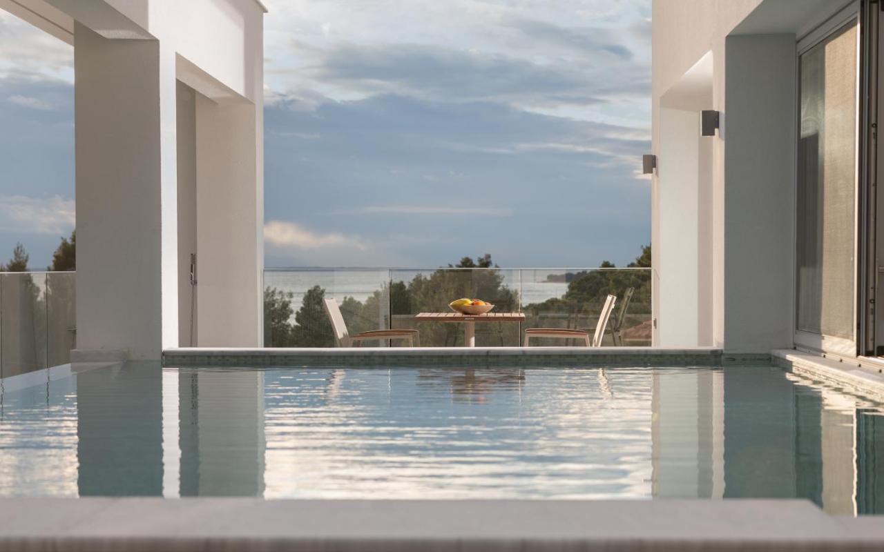 Nikiti Botanic Pool Suites Kültér fotó