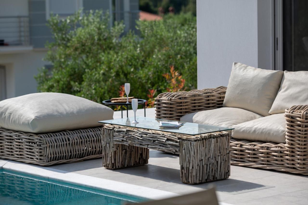 Nikiti Botanic Pool Suites Kültér fotó