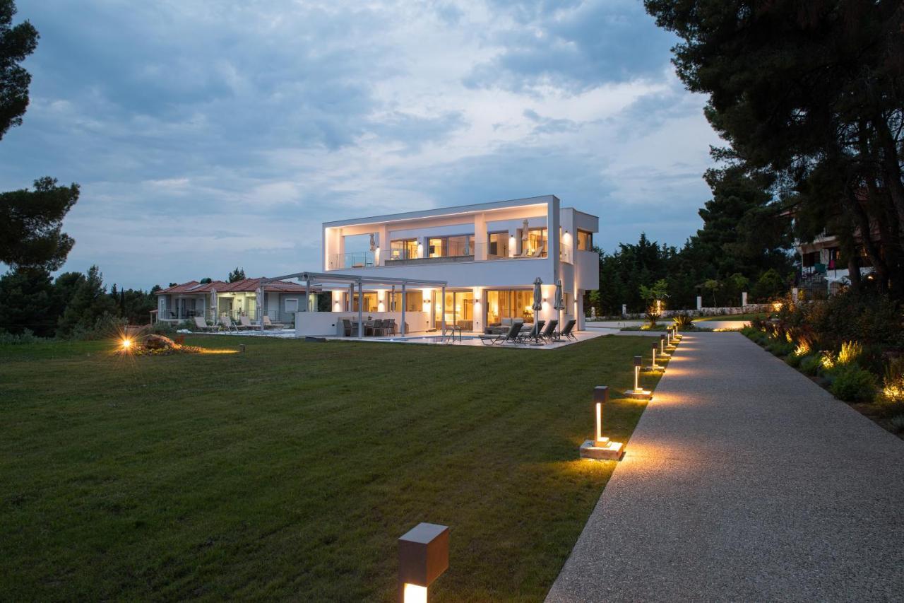 Nikiti Botanic Pool Suites Kültér fotó